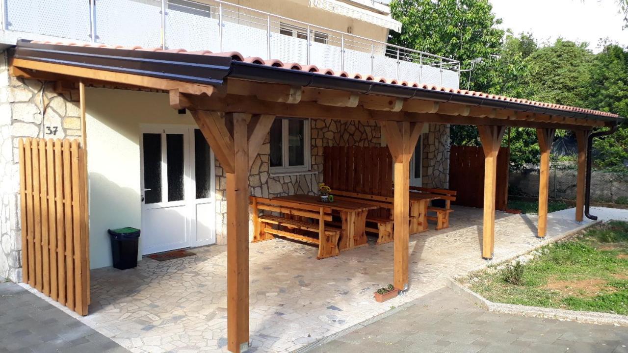 Apartments Roko Kostrena Εξωτερικό φωτογραφία