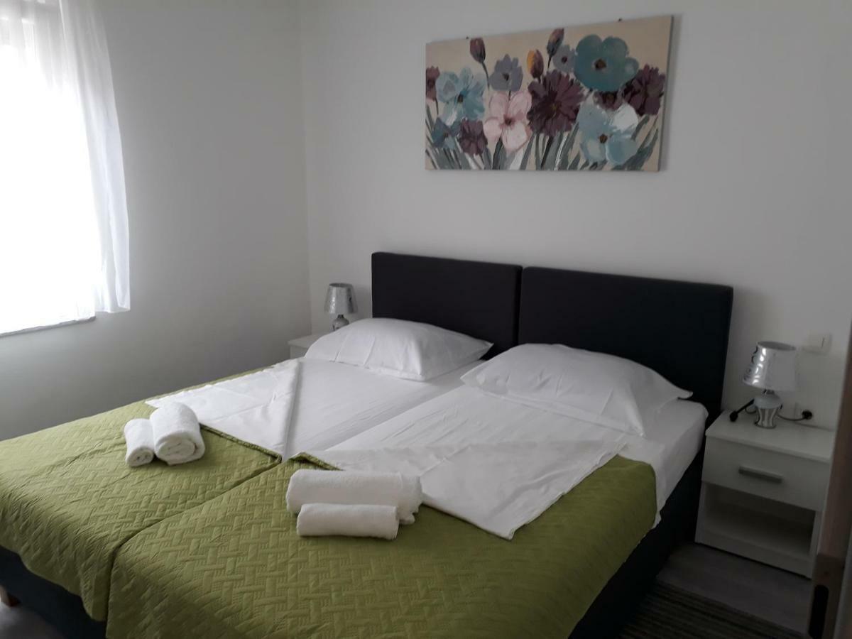 Apartments Roko Kostrena Εξωτερικό φωτογραφία