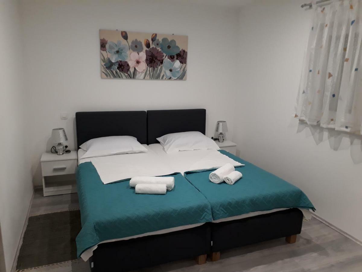 Apartments Roko Kostrena Εξωτερικό φωτογραφία